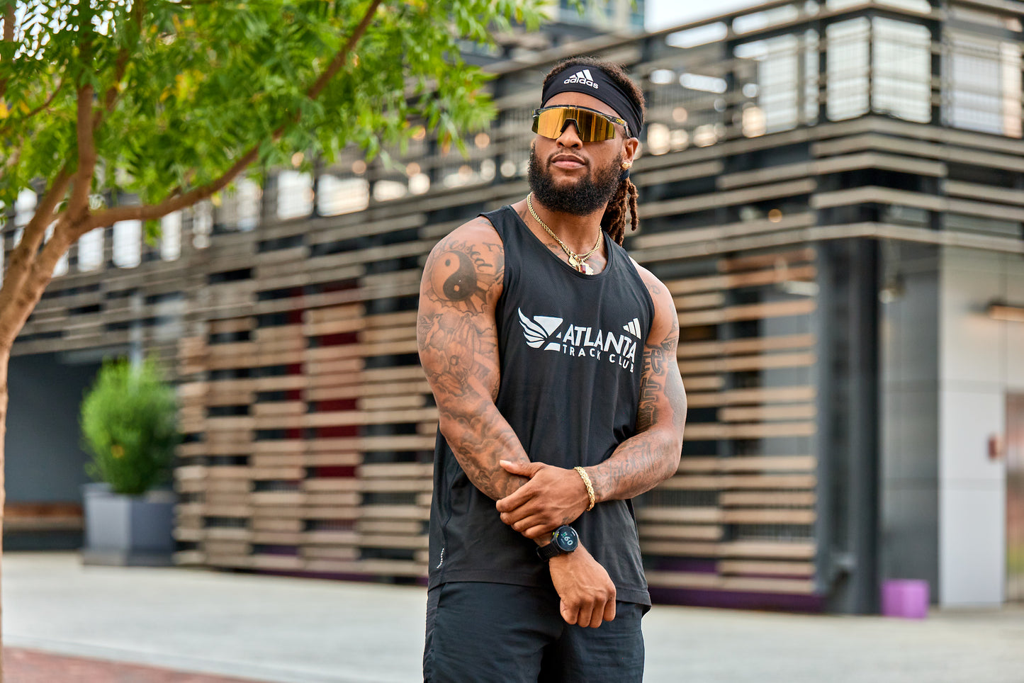 Men's Own the Run B Tank - Black