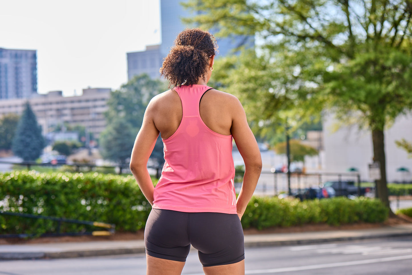 Women's - Own the Run B Tank - Pink Fusion