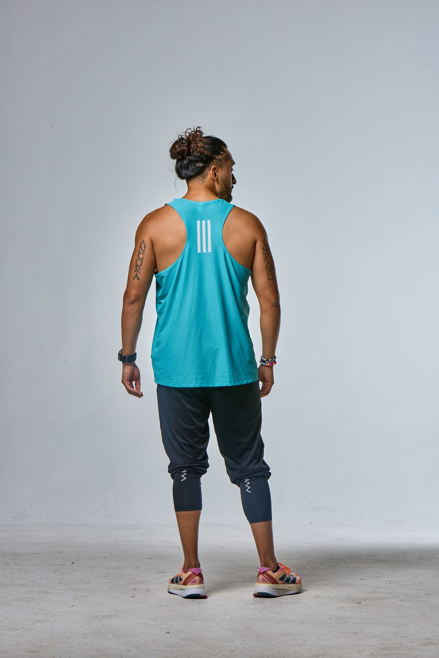 Men's Own the Run B Tank - Mint Ton