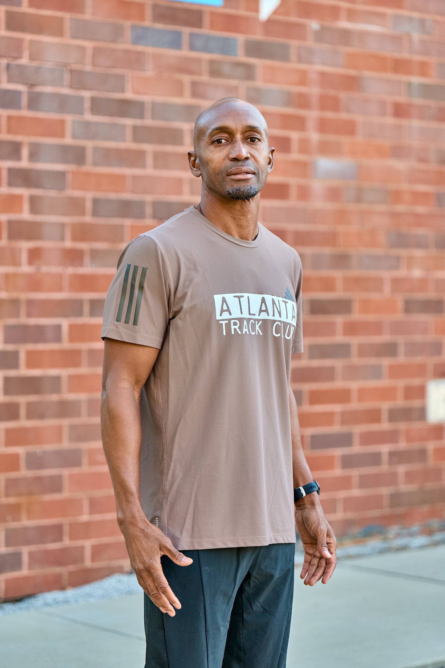 Men's Own the Run Tee - Trace Brown