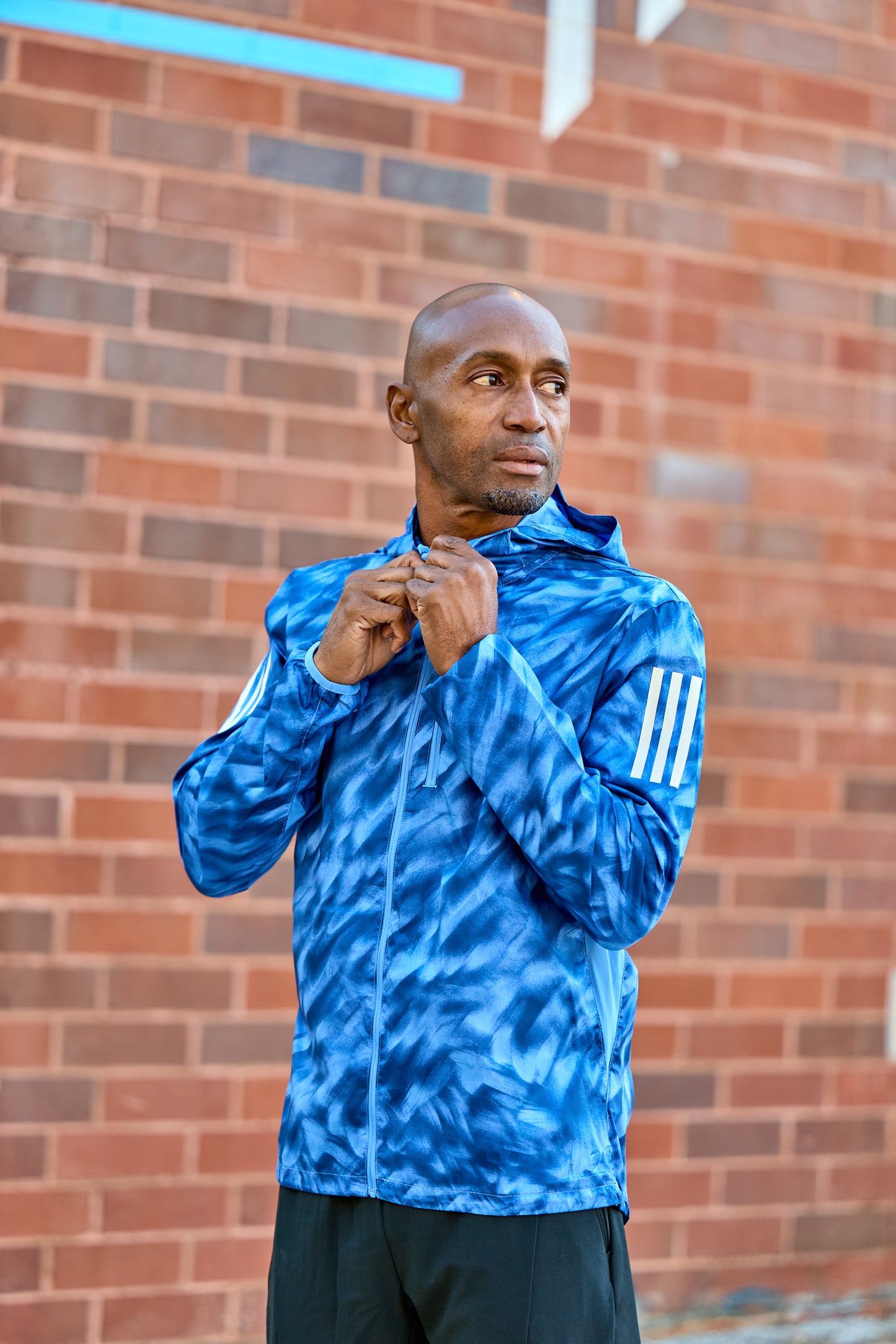 Men's Own The Run JKT - AOP Blue Fushion