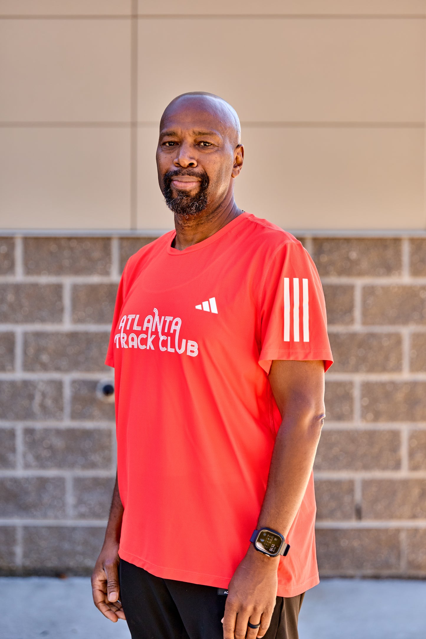 Men's Own The Run Tee - Semi Lucid Red