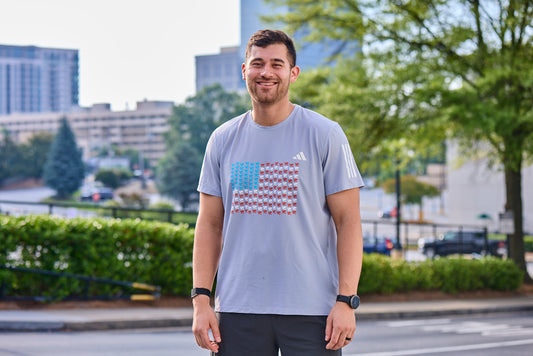 Men's - Own the Run B Tee - Halo silver - Summer 2025